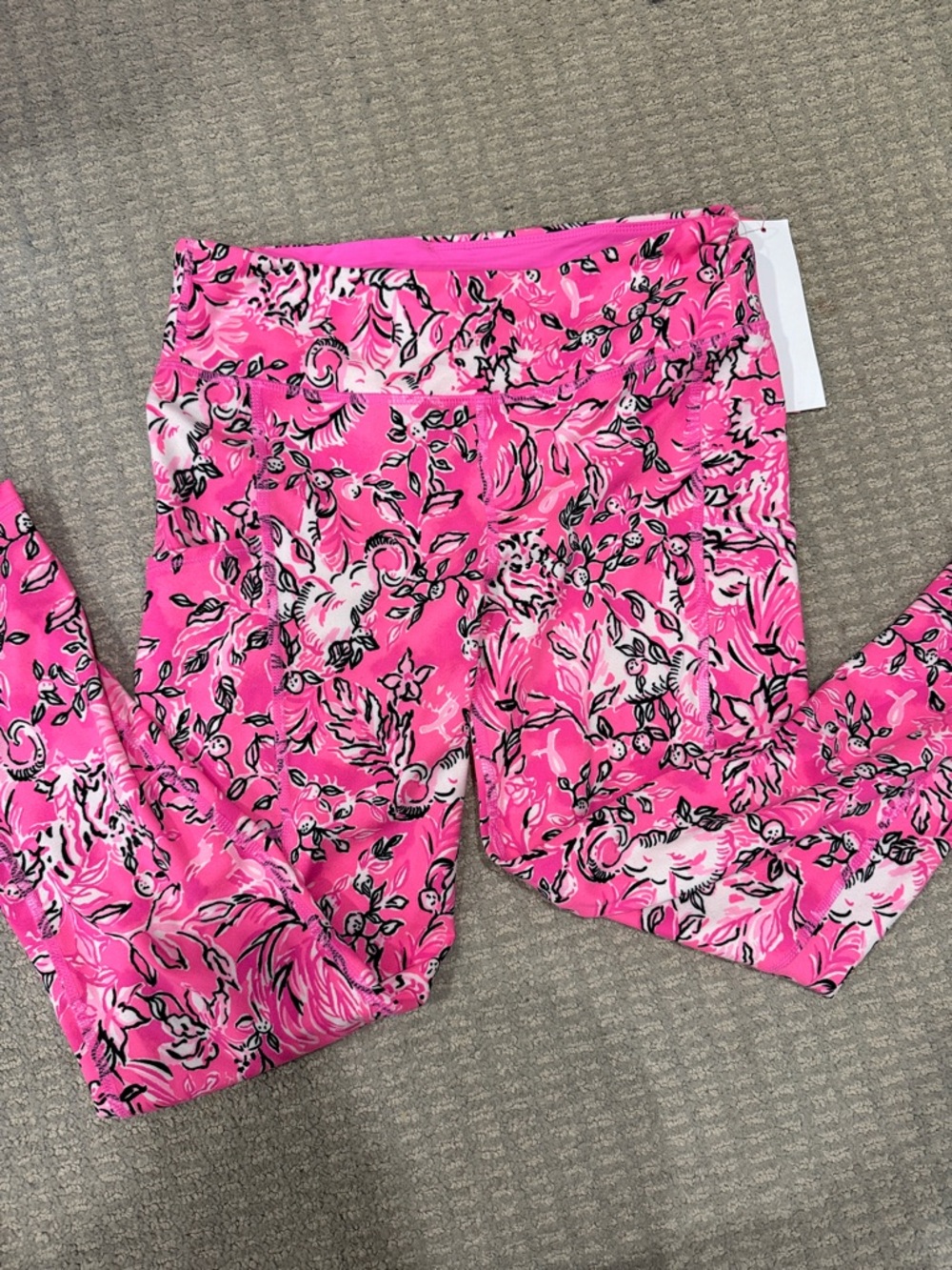 Lilly Pulitzer Luxletic weekend let mid rise Pink Floral Leggings